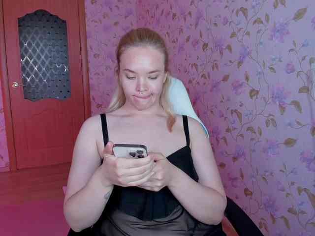 EvaRose webcam