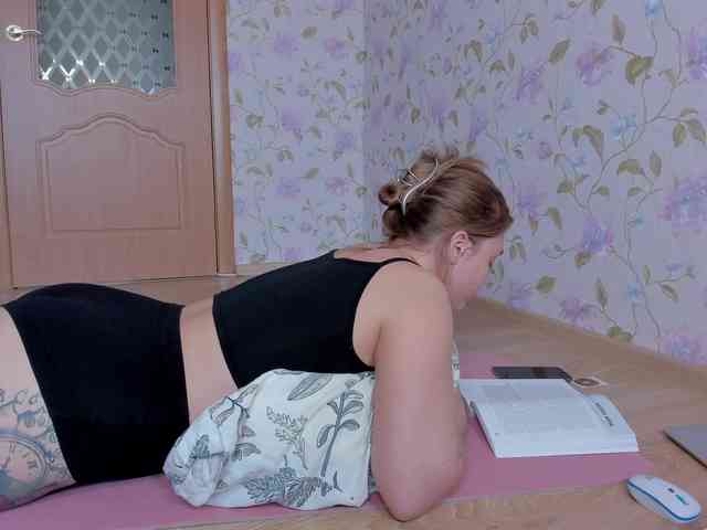 EvaRose webcam