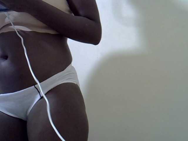 FelistaKeneddy on BongaCams 