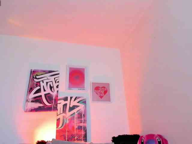 AnnieHuntterss webcam