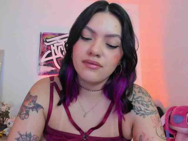 AnnieHuntterss webcam