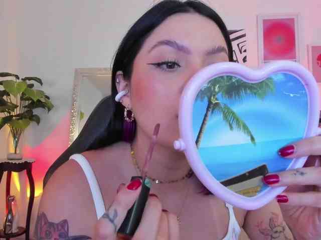 AnnieHuntterss webcam