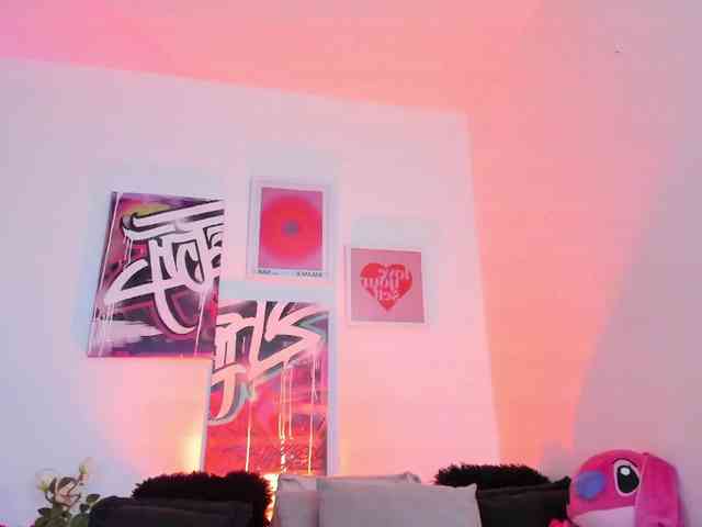 AnnieHuntterss webcam