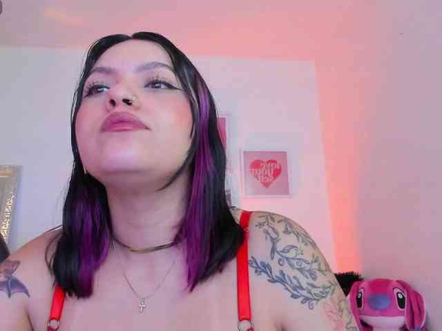 AnnieHuntterss webcam