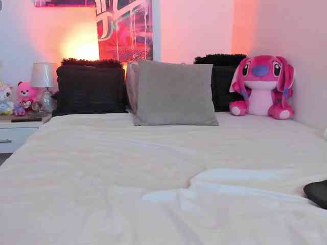 AnnieHuntterss webcam