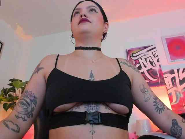 AnnieHuntterss webcam
