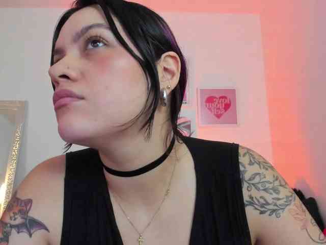 AnnieHuntterss webcam
