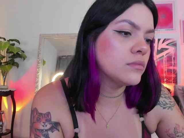 AnnieHuntterss webcam