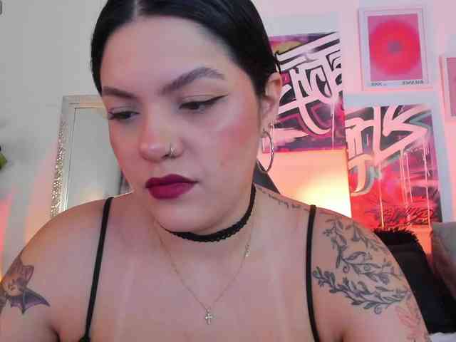 AnnieHuntterss webcam