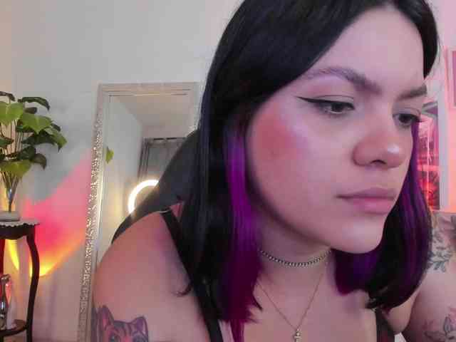AnnieHuntterss webcam