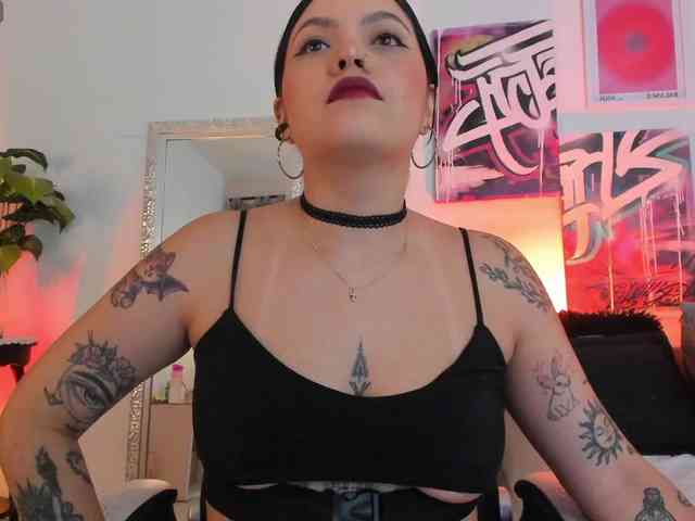 AnnieHuntterss webcam