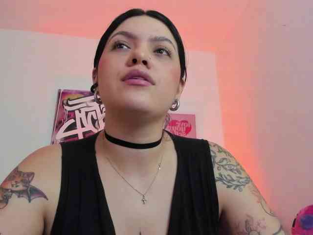 AnnieHuntterss webcam