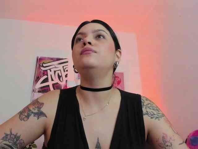AnnieHuntterss webcam