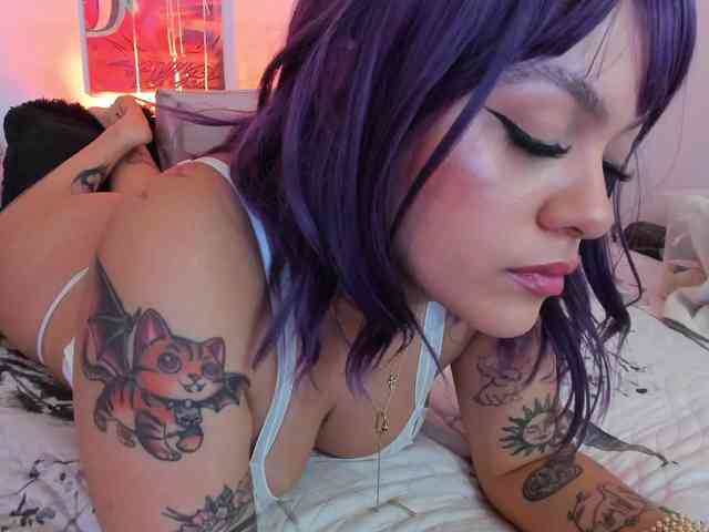 AnnieHuntterss webcam