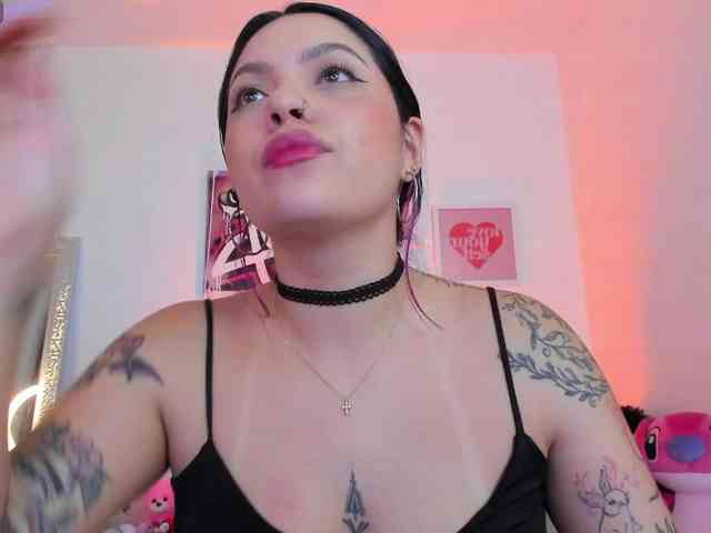 AnnieHuntterss webcam