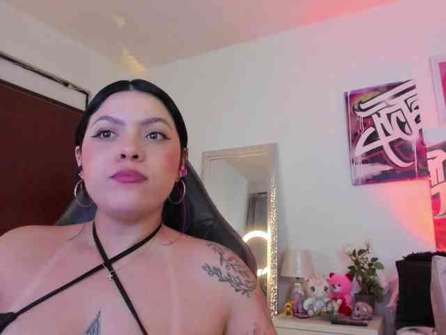 AnnieHuntterss webcam