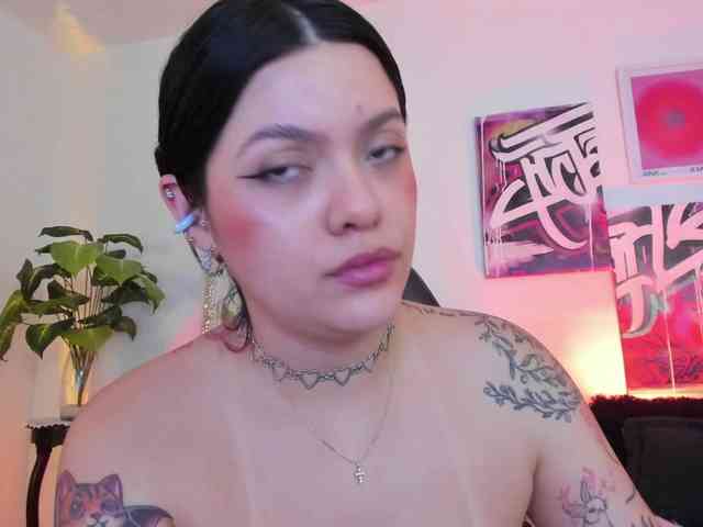 AnnieHuntterss webcam