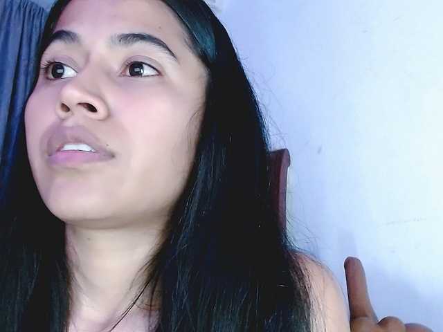 venus-cutee's BongaCams show and profile