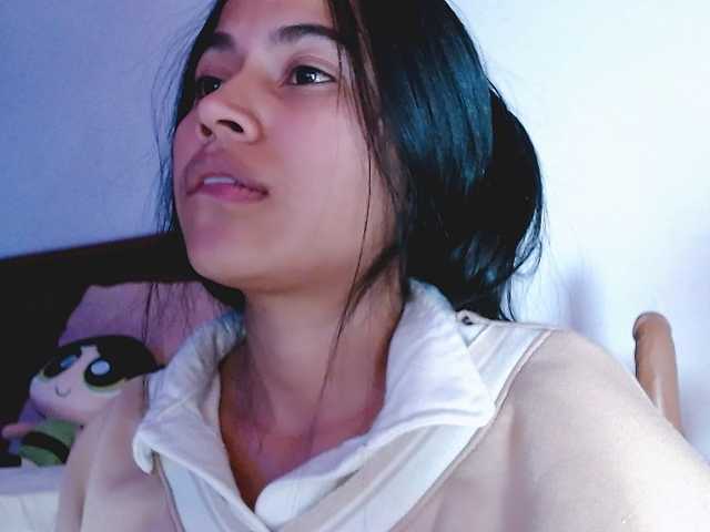 venus-cutee's BongaCams show and profile