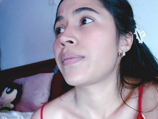 venus-cutee's BongaCams show and profile