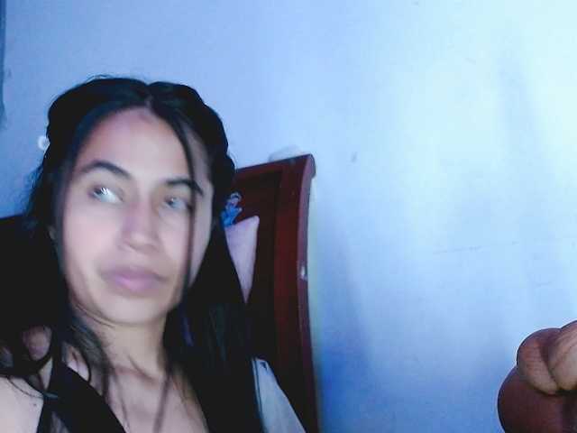 venus-cutee's BongaCams show and profile