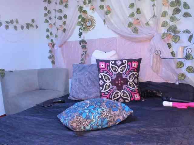 Melanny1 webcam