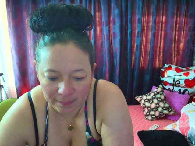 katherincruz82 webcam