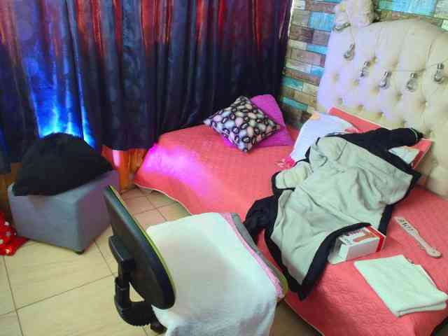 katherincruz82 Live Webcam on BongaCams