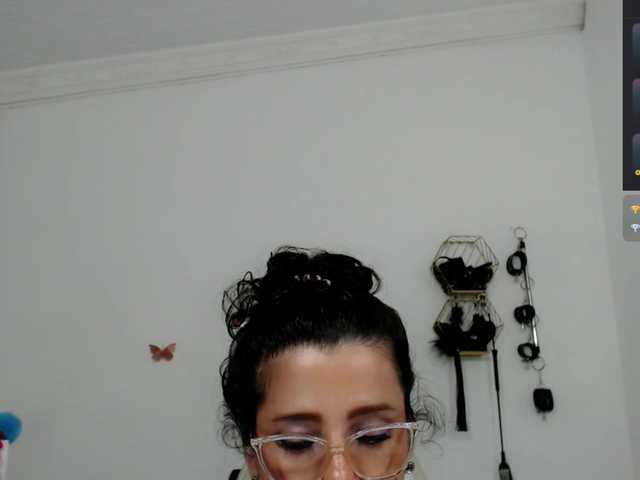 milf-hot29 webcam bongacams model stream image