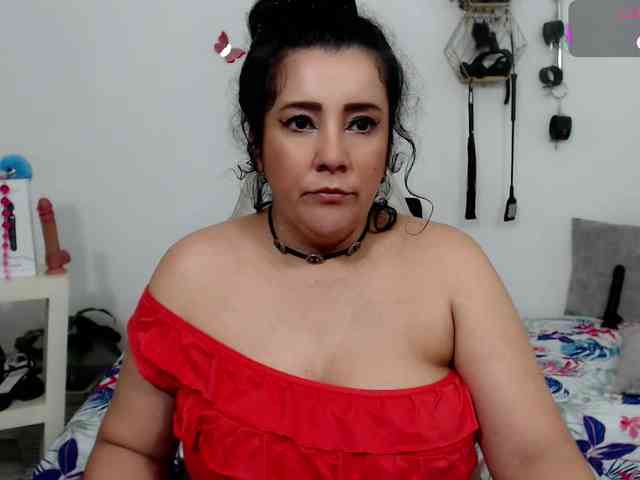 milf-hot29 webcam