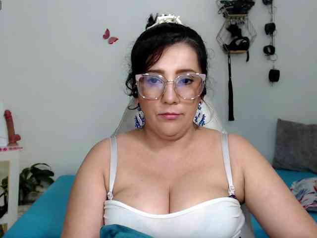 milf-hot29 webcam