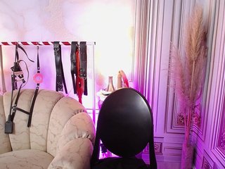 Naty-slavedoll Porn Show