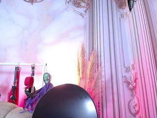 Naty-slavedoll Porn Show