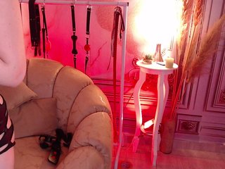 Naty-slavedoll Porn Show