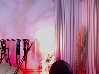 Naty-slavedoll Porn Show