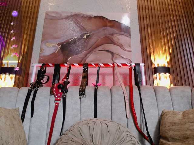 Naty-slavedoll's BongaCams show and profile