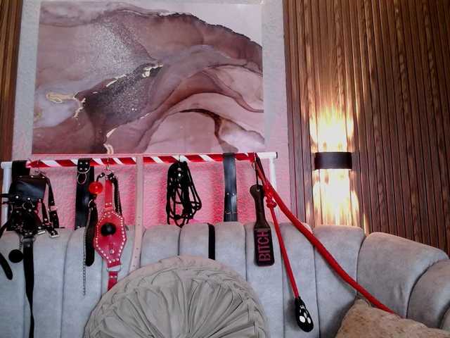 Naty-slavedoll's BongaCams show and profile