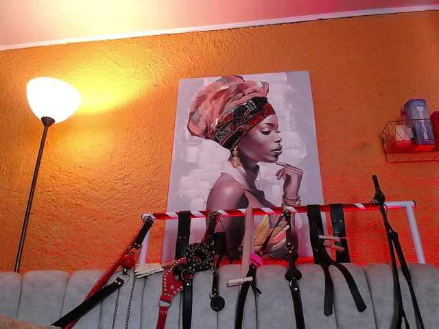 Naty-slavedoll's BongaCams show and profile