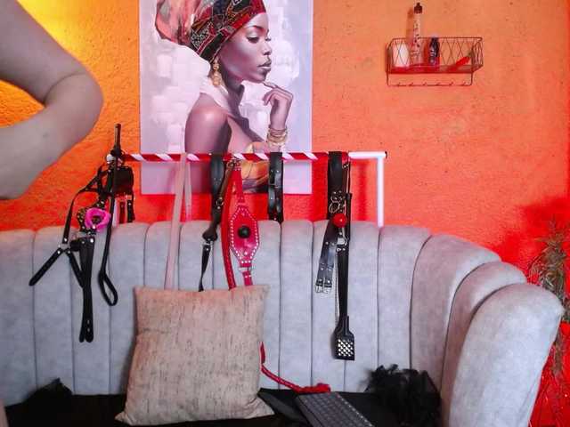 Naty-slavedoll's BongaCams show and profile