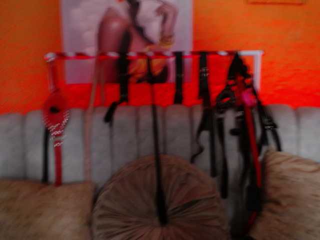 Naty-slavedoll from BongaCams is Freechat