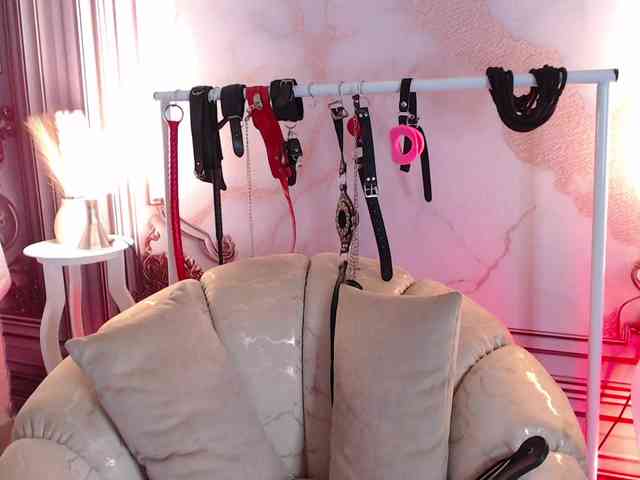 Naty-slavedoll