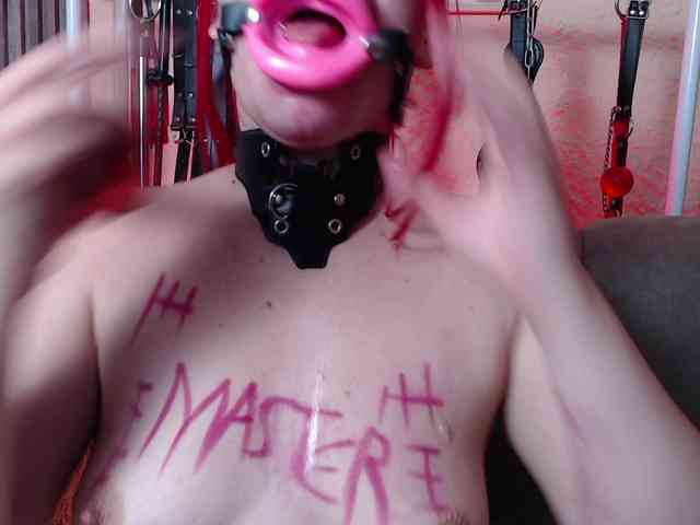 Naty-slavedoll webcam