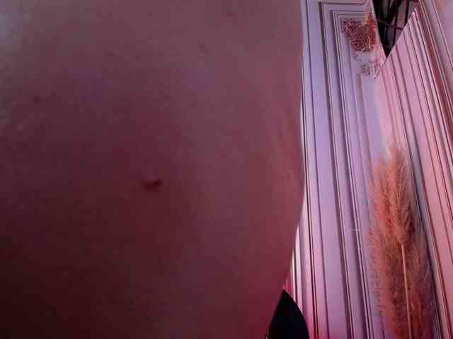 Naty-slavedoll webcam