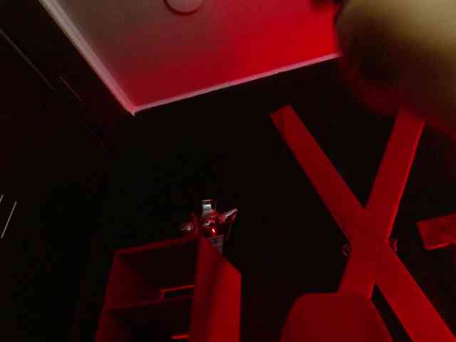 Naty-slavedoll webcam