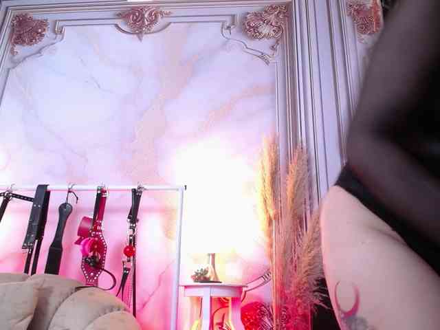 Naty-slavedoll