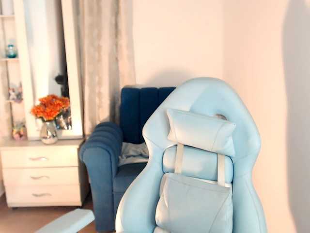 maryline-w webcam bongacams model stream image