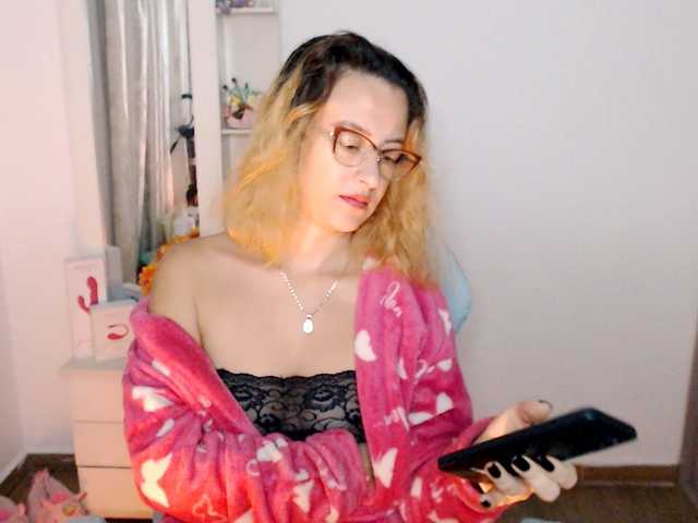 maryline-w's BongaCams show and profile