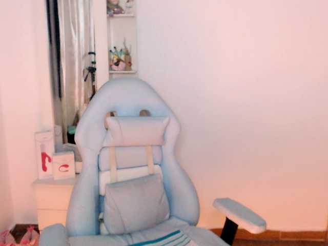 maryline-w's BongaCams show and profile