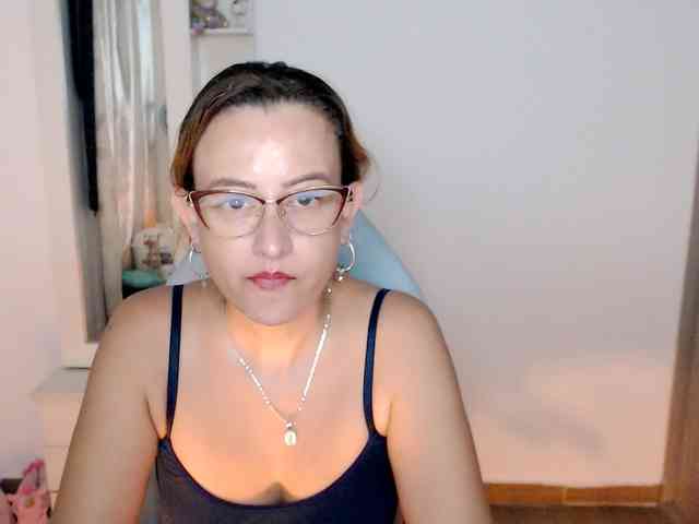 maryline-w webcam
