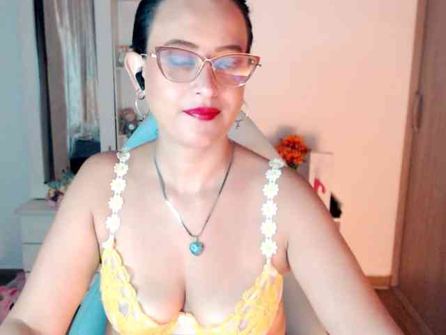 maryline-w webcam